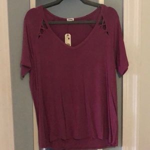 Short sleeve top